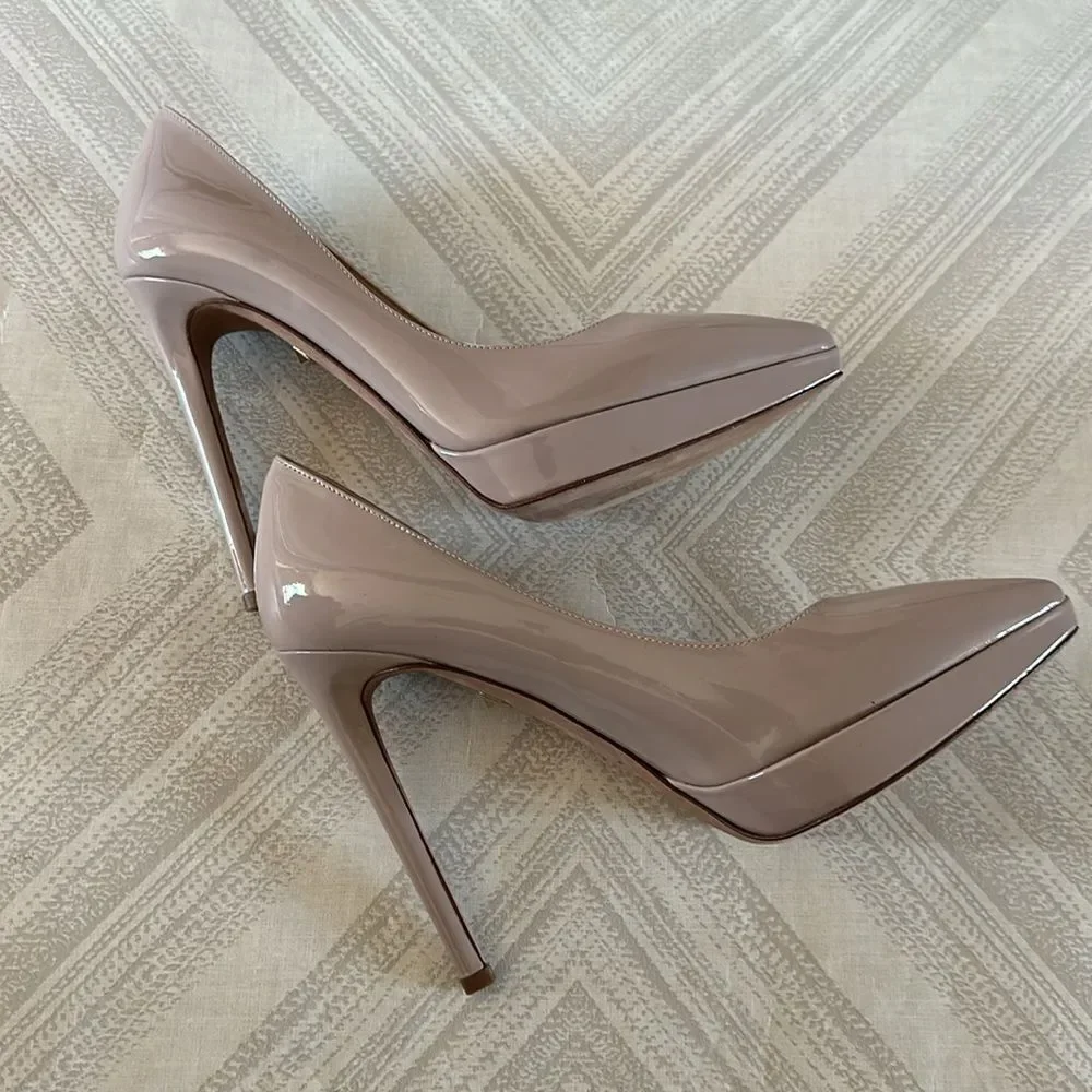 Valentino Garavani valentino garavani